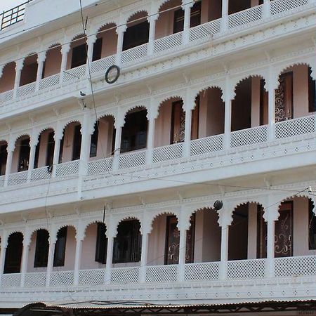 أُودايبور Choudhary Guest House المظهر الخارجي الصورة